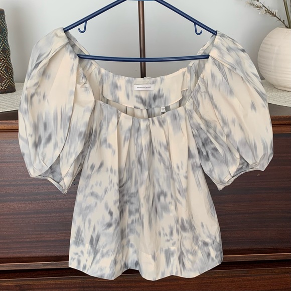 Rebecca Taylor NWT Whisper Rose Tulip Sleeve Top, Size 4 - Picture 3 of 13